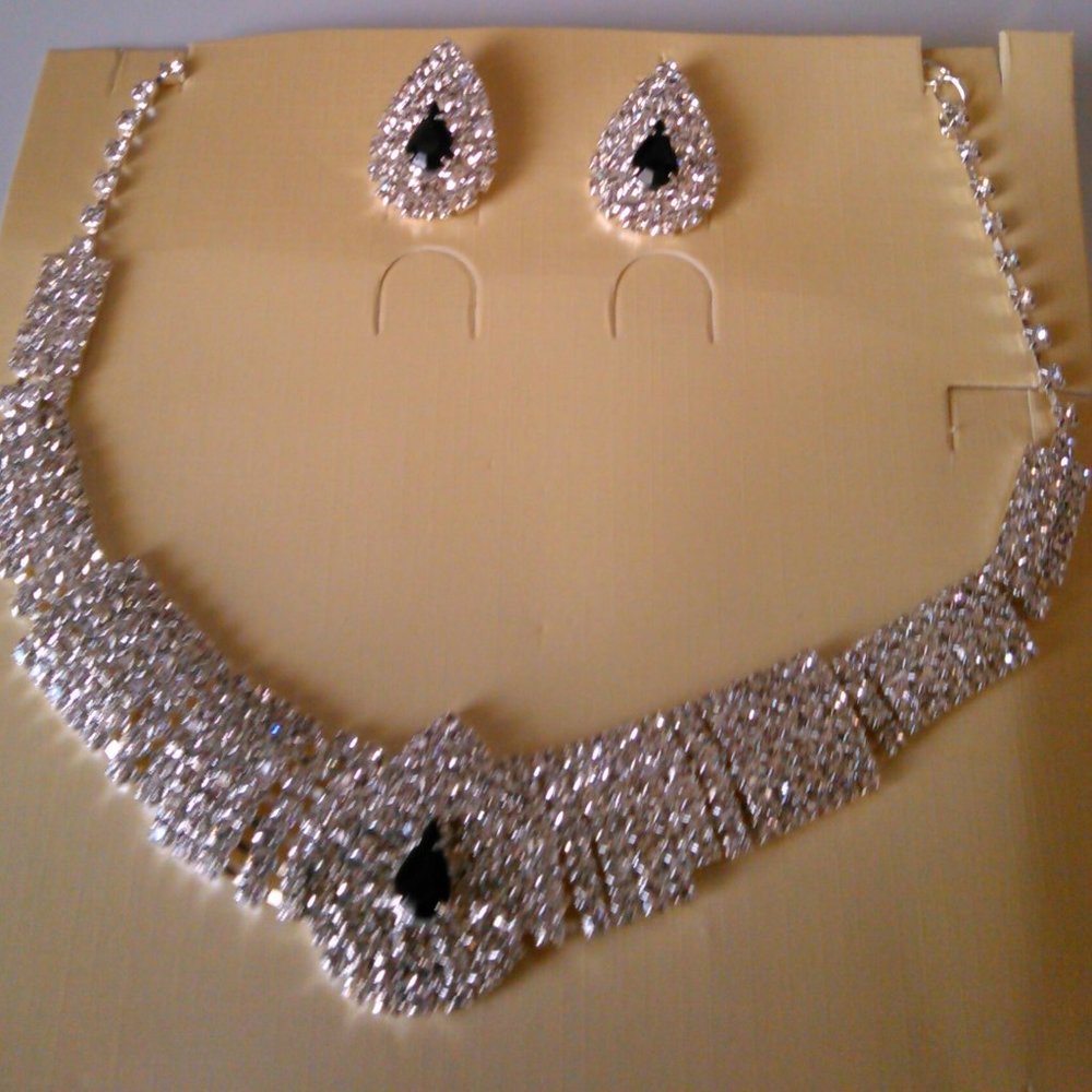 Bridal Chocker Necklace And Earrings Crystal Clustered Set Formal